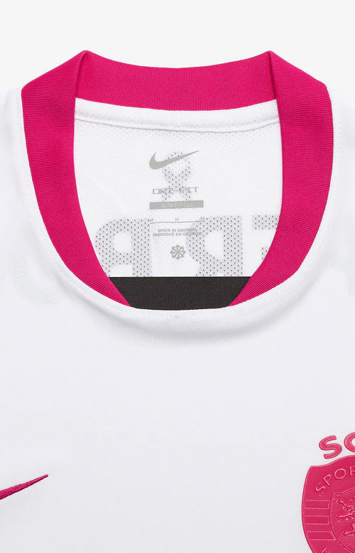 Camisa Sporting Outubro Rosa 25/26 Rosa - LANÇAMENTO [pré venda: 11 a 22 dias úteis]  - Modelo Torcedor