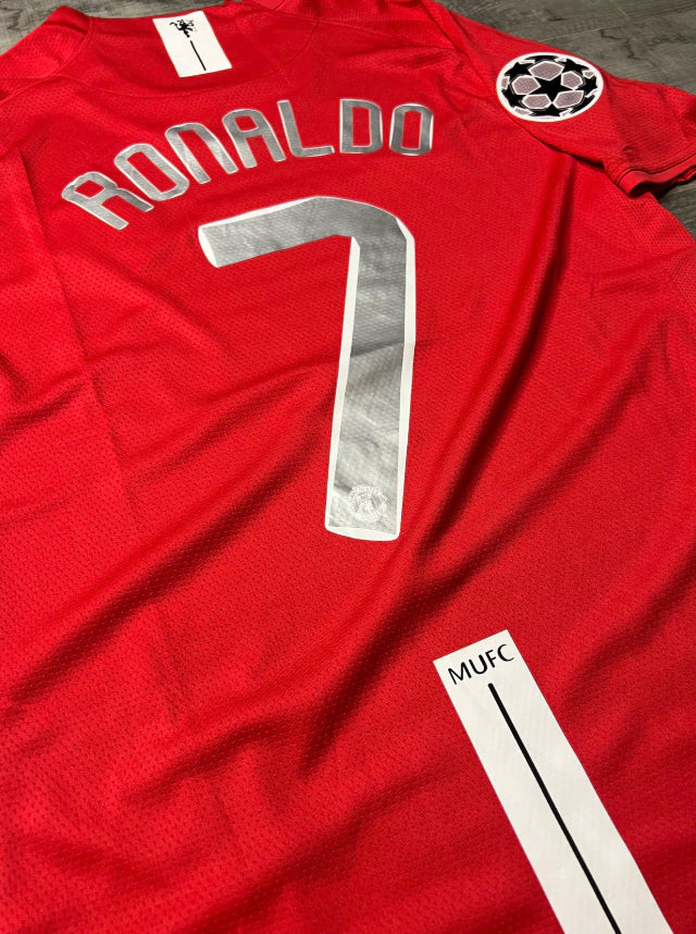 Camisa Manchester United  Vermelha 2007/08 Champions League Edition Masculina - Modelo Retrô