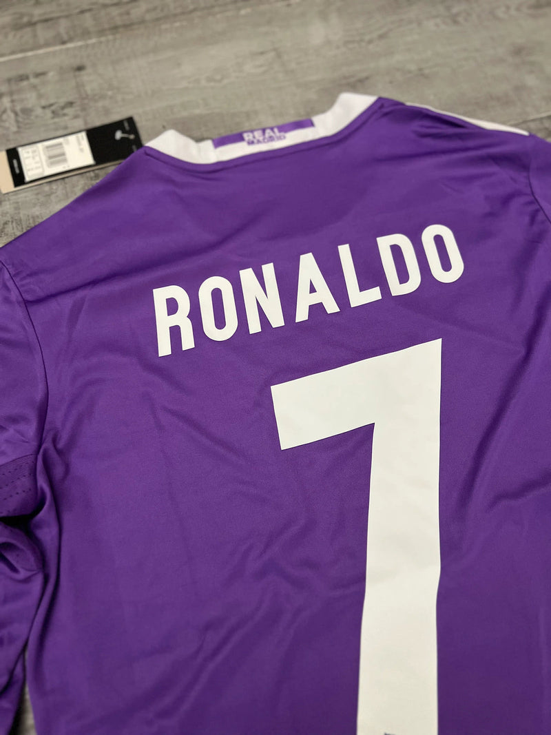 Camisa Real Madrid Roxa 2016/17 Manga Longa Masculina  - Modelo Retrô