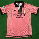 Camisa Juventus 1997/98  Rosa - Modelo Retrô