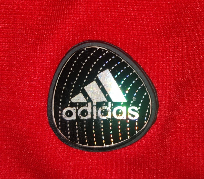 Camisa Real Madrid II 2011/12  Vermelha - Modelo Retrô
