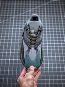 Tênis Adidas Yeezy Boost 700 Teal Blue - Rei da Pelada