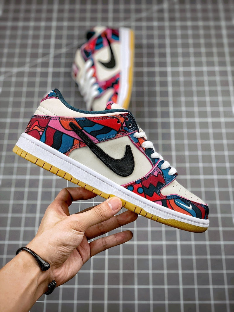 Tênis Nike SB Dunk Low "Abstract Art" - Rei da Pelada