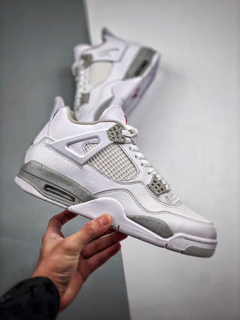 Tênis Nike Air Jordan 4 "White Oreo" - Rei da Pelada