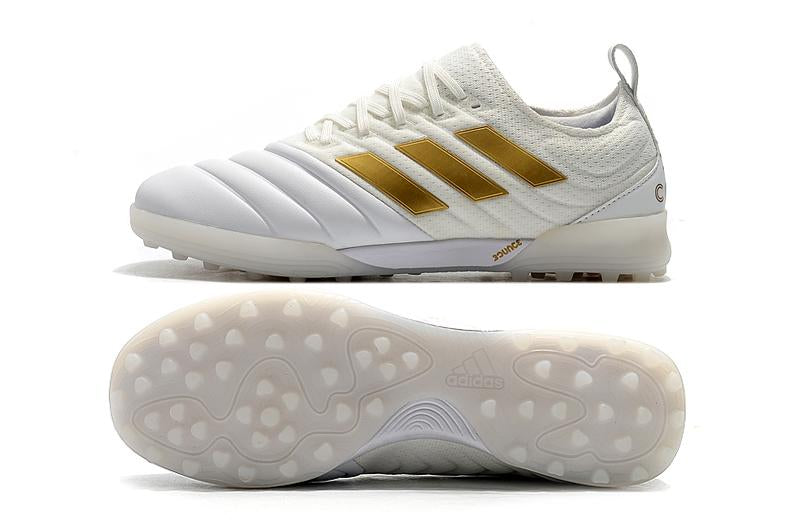 Chuteira Adidas Copa 20.1 Society