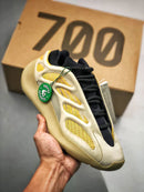 Tênis Adidas Yeezy Boost 700 V3 Safflower - Rei da Pelada