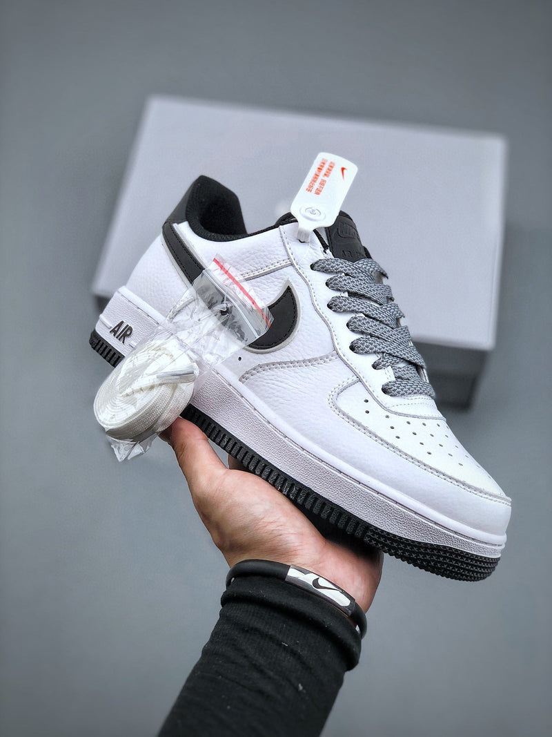 Tênis Nike Air Force 1 Low B/W - Rei da Pelada