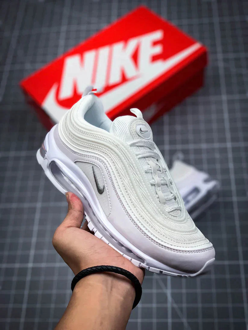 Tênis Nike Air Max '97 Pure Platinum - Rei da Pelada