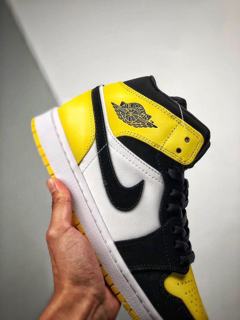 Tênis Nike Air Jordan 1 Mid SE 'Yellow Toe' - Rei da Pelada