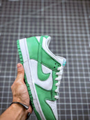 Tênis Nike SB Dunk Low "Green Tender Powder" - Rei da Pelada