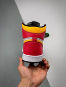 Tênis Nike Air Jordan 1 High "Light Fusion Red" - Rei da Pelada