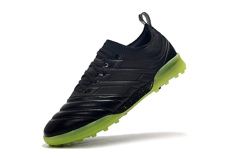 Chuteira Adidas Copa 20.1 Society