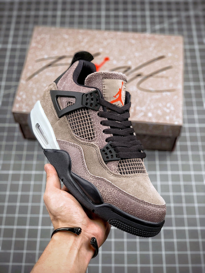 Tênis Nike Air Jordan 4 Retro Taupe Haze - Rei da Pelada