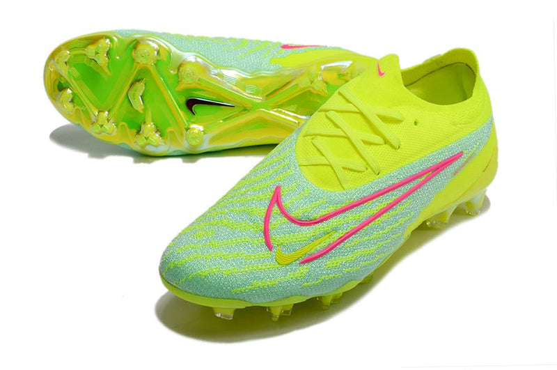 Chuteira Nike Phantom GX Low Elite FG Campo