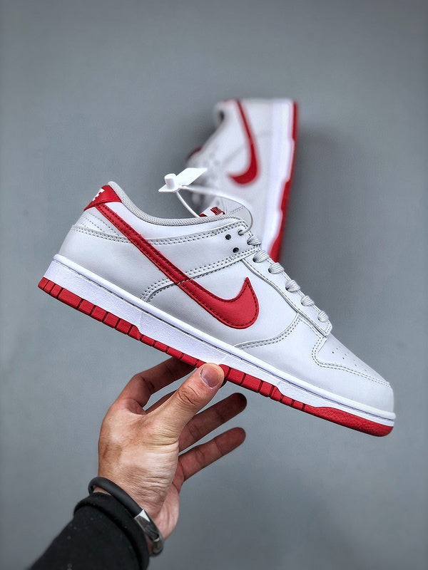 Tênis Nike SB Dunk Low "Vast Gret Varsity Red" - Rei da Pelada