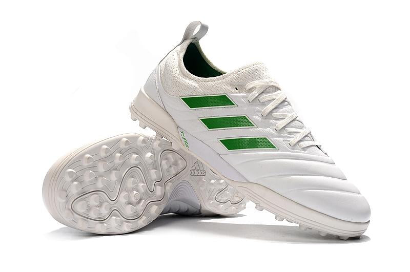 Chuteira Adidas Copa 20.1 Society