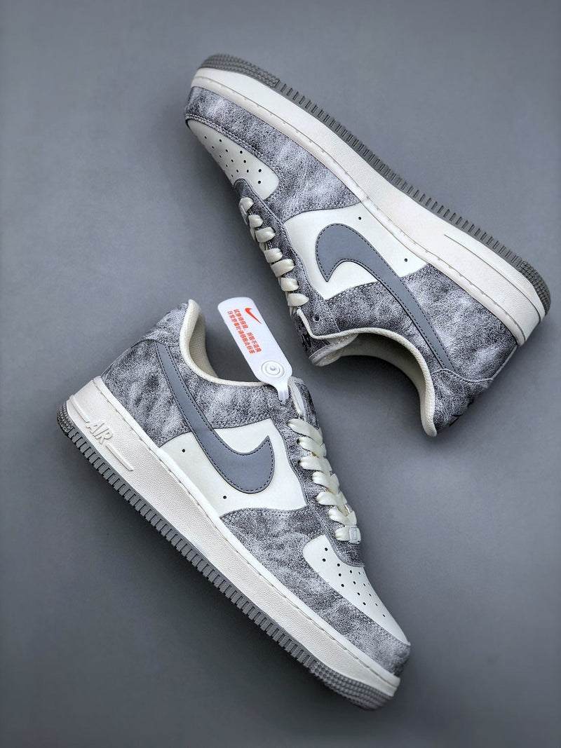 Tênis Nike Air Force 1 Low Rock - Rei da Pelada