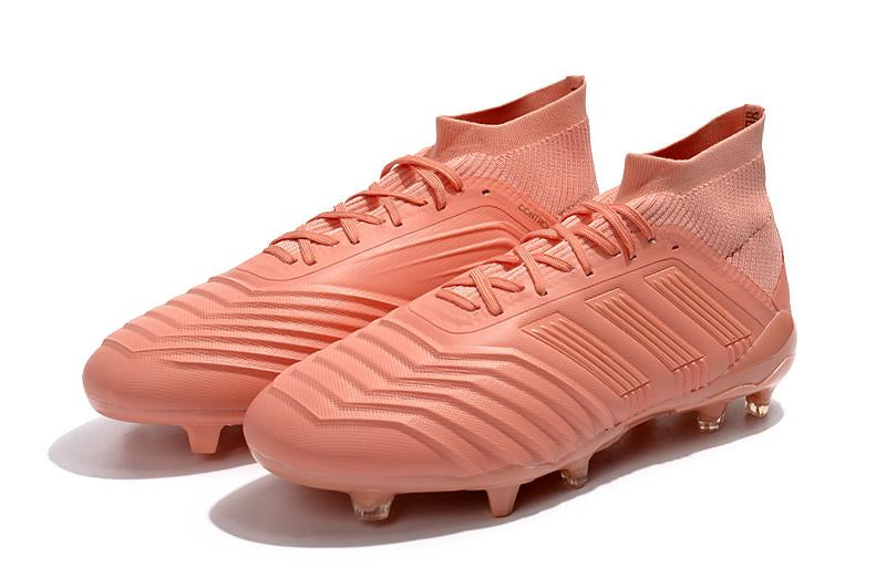 Chuteira adidas Predator 18 Campo