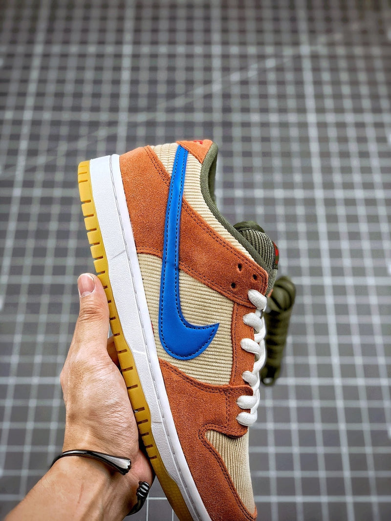 Tênis Nike SB Dunk Low "Corduroy Dusty" - Rei da Pelada