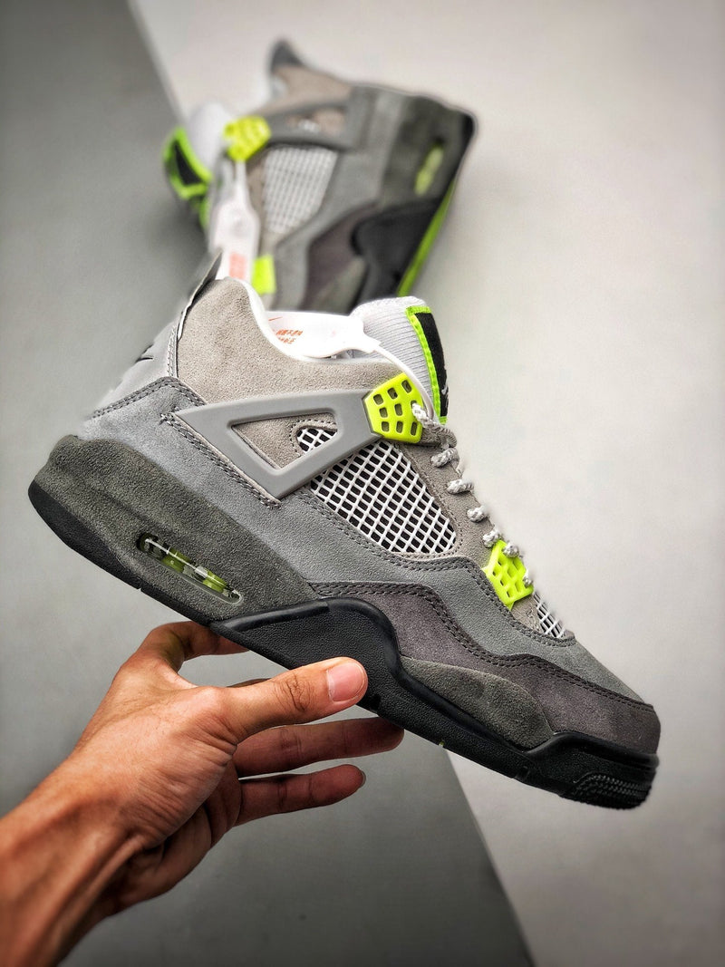 Tênis Nike Air Jordan 4 Retro SE “Neon” - Rei da Pelada