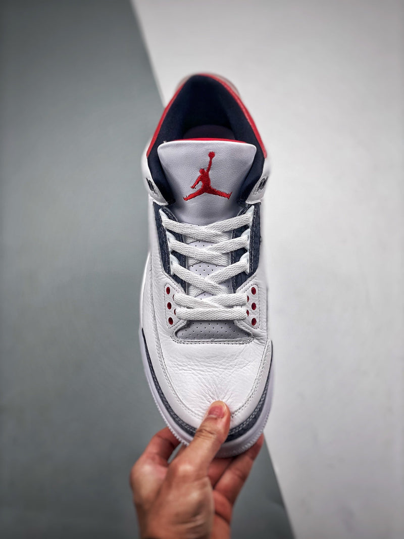 Tênis Nike Air Jordan 3 Retro SE "Denim Fire Red" - Rei da Pelada