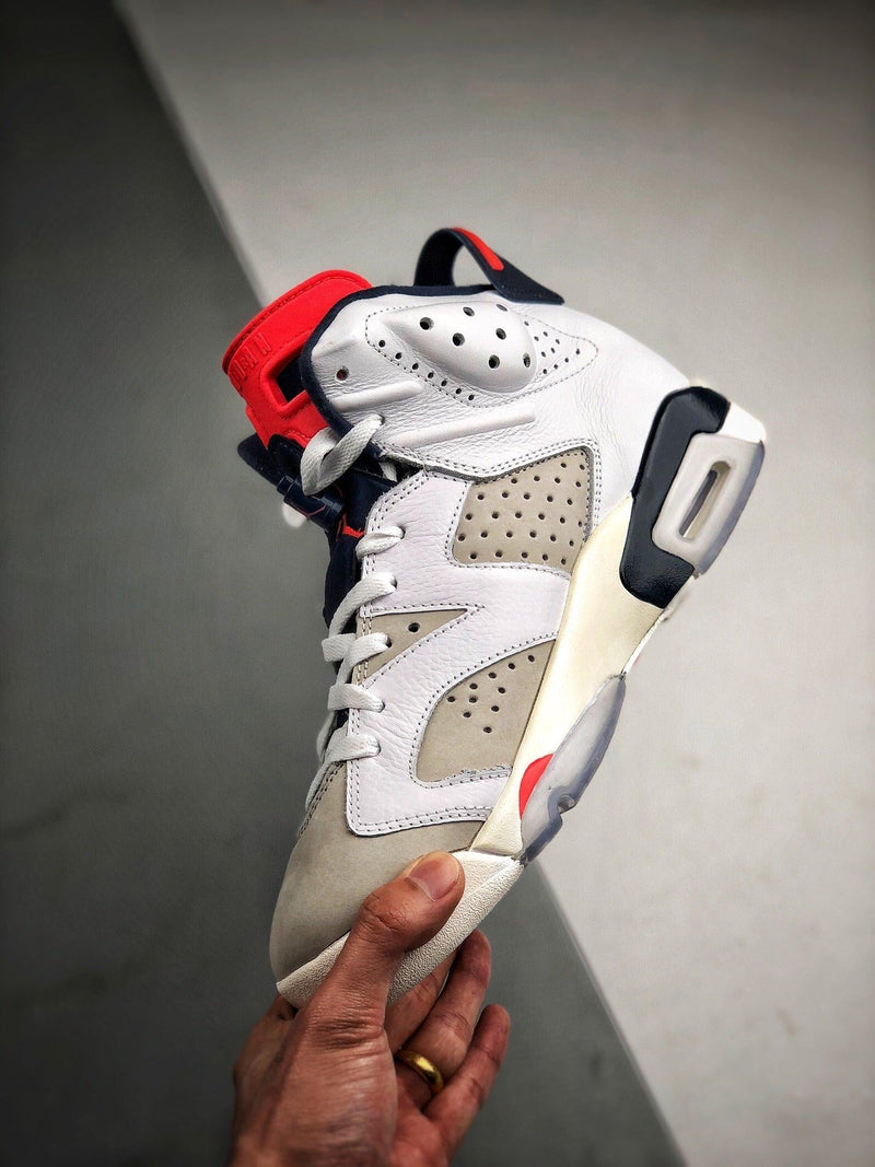 Tênis Nike Air Jordan 6 Retro "Tinker" - Rei da Pelada