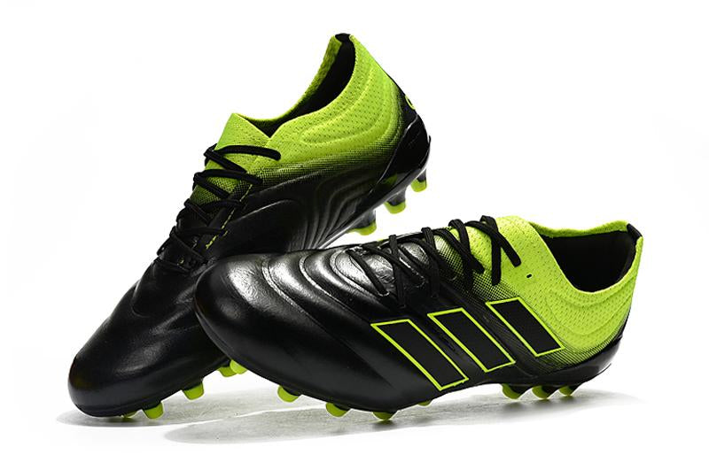 Chuteira Adidas Copa 19.1 Campo