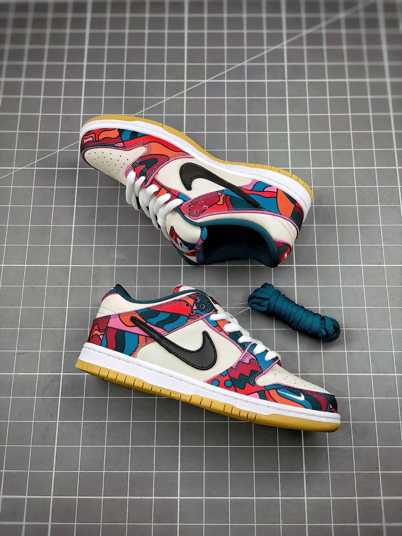 Tênis Nike SB Dunk Low "Abstract Art" - Rei da Pelada