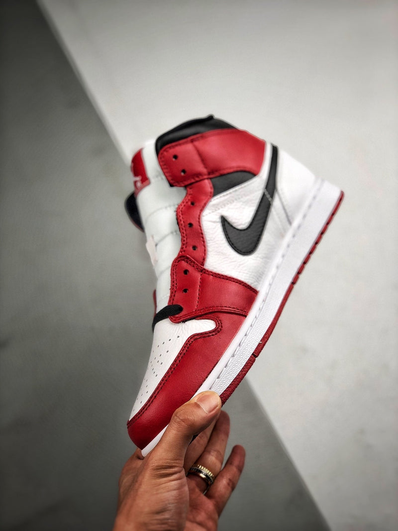 Tênis Nike Air Jordan 1 Mid "Chicago" - Rei da Pelada