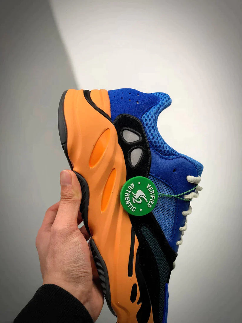 Tênis Adidas Yeezy Boost 700 V1 Bright Blue - Rei da Pelada