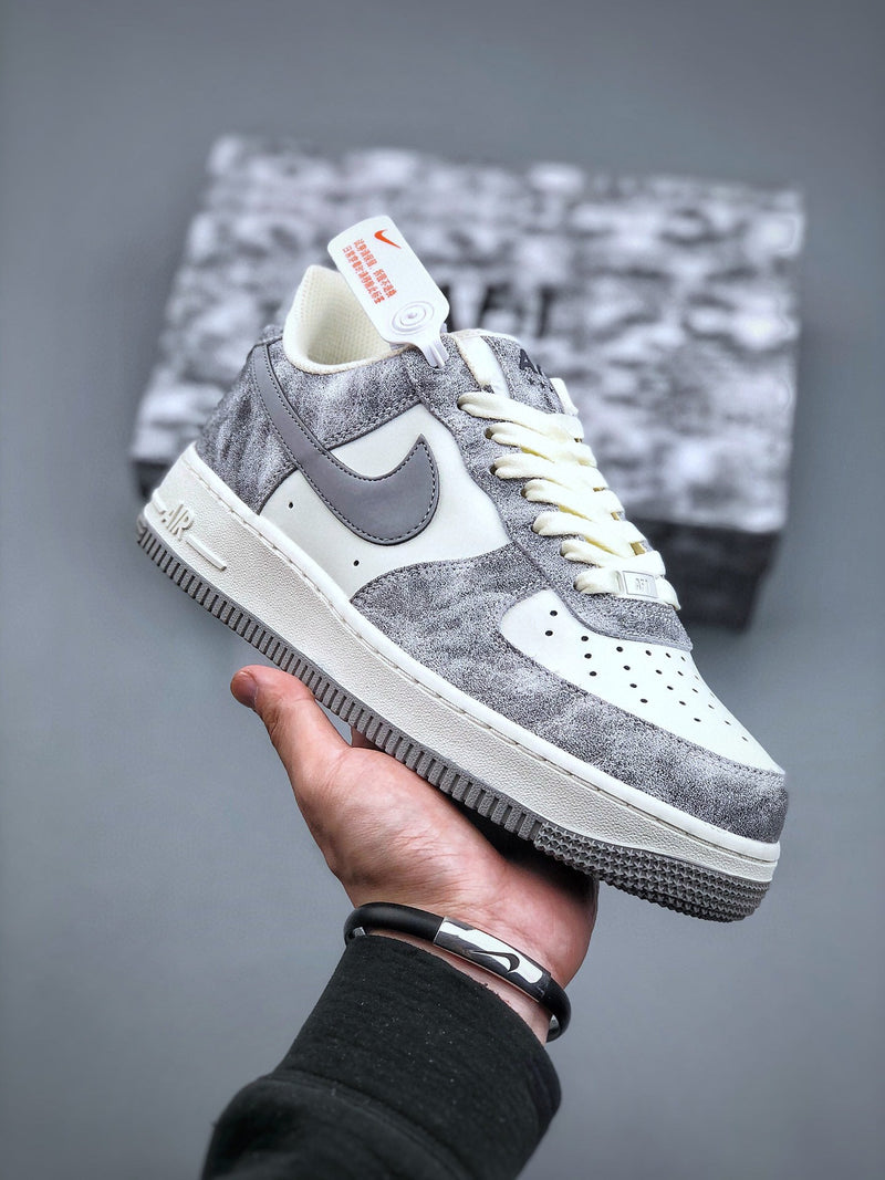 Tênis Nike Air Force 1 Low Rock - Rei da Pelada