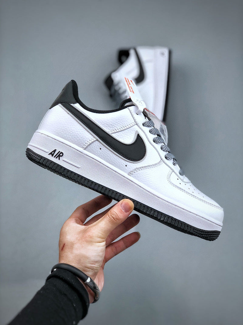 Tênis Nike Air Force 1 Low B/W - Rei da Pelada