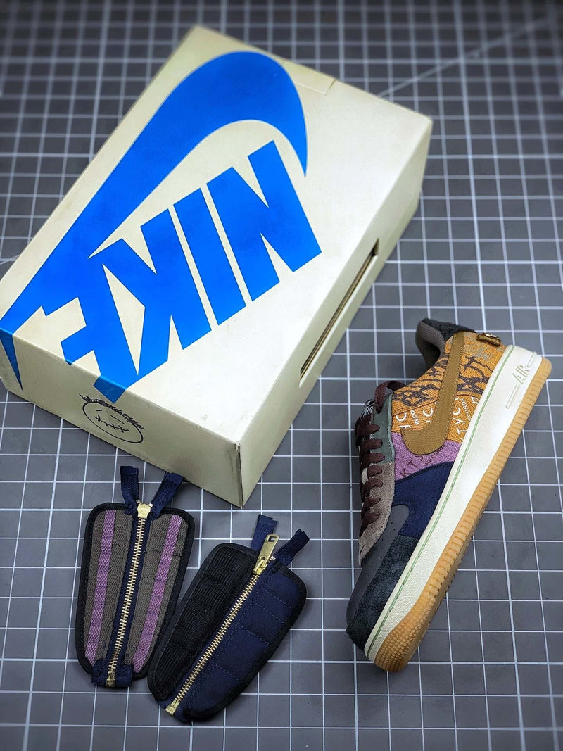 Tênis Travis Scott x Nike Air Force 1 Low 'Cactus Jack' - Rei da Pelada