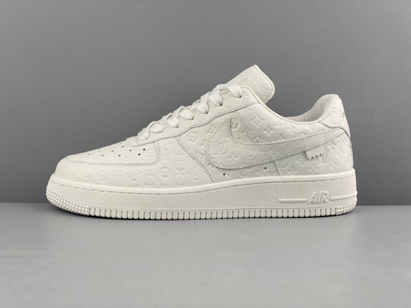 Tênis Nike Air Force 1 Low x Louis Vitton ''Virgil Abloh'' - Rei da Pelada