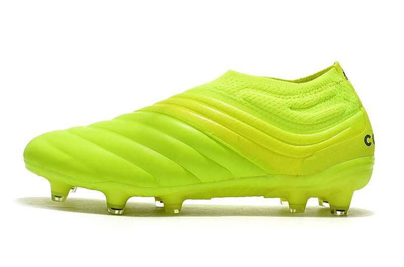 Chuteira Adidas Copa 19+ Campo