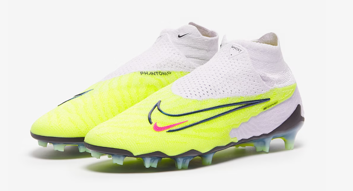 Chuteira Nike Phantom GX Elite FG Campo