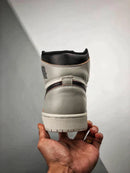 Tênis Nike Air Jordan 1 Retro High "Defiant SB NYC To Paris" - Rei da Pelada