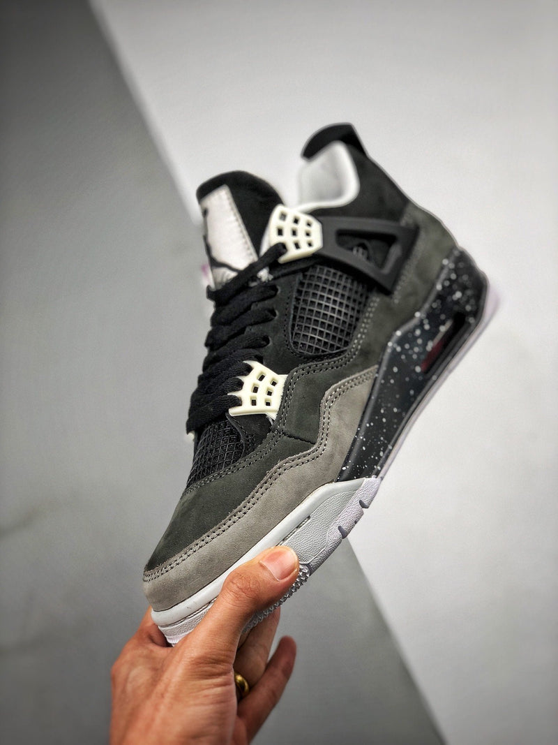 Tênis Nike Air Jordan 4 Retro "Fear" - Rei da Pelada