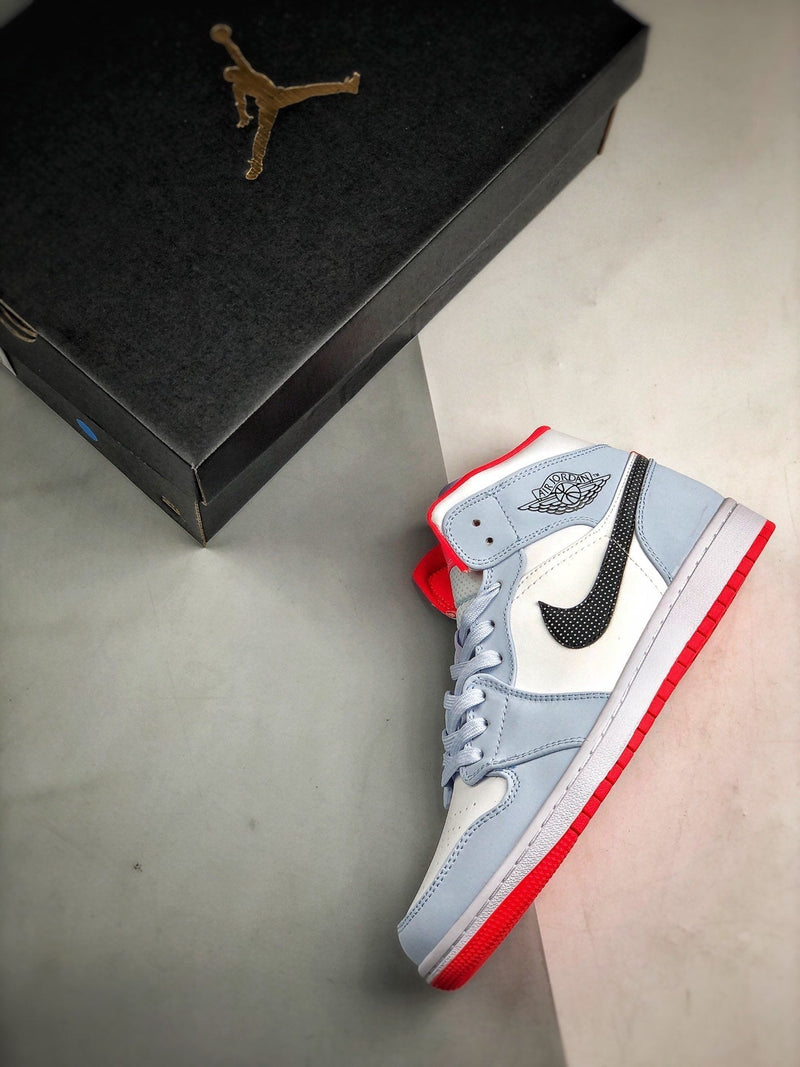 Tênis Nike Air Jordan 1 Mid "Half Blue Polka Dot Swoosh (GS)" - Rei da Pelada