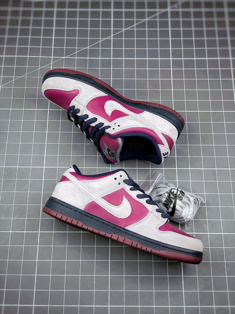 Tênis Nike SB Dunk Low "Atmospher Grey True Berry" - Rei da Pelada