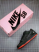 Tênis Nike SB Dunk Low x Staple "Black Pigeon" - Rei da Pelada