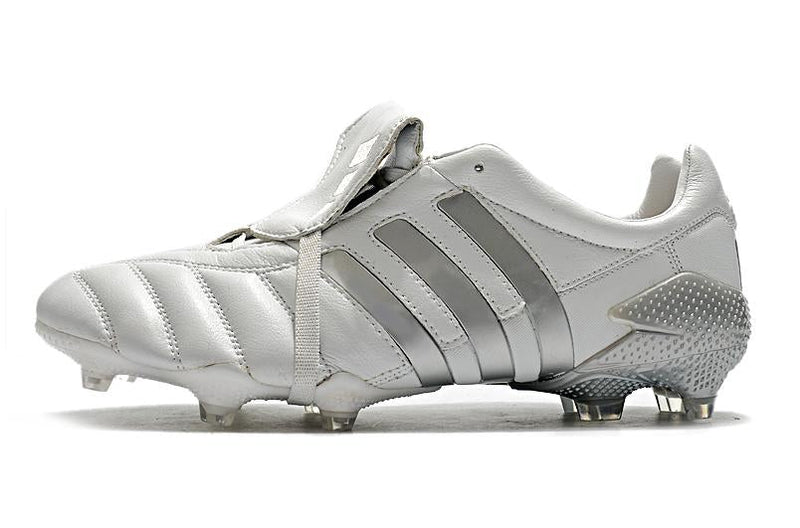 Chuteira Adidas Predator 20+ Mutator Predator Campo