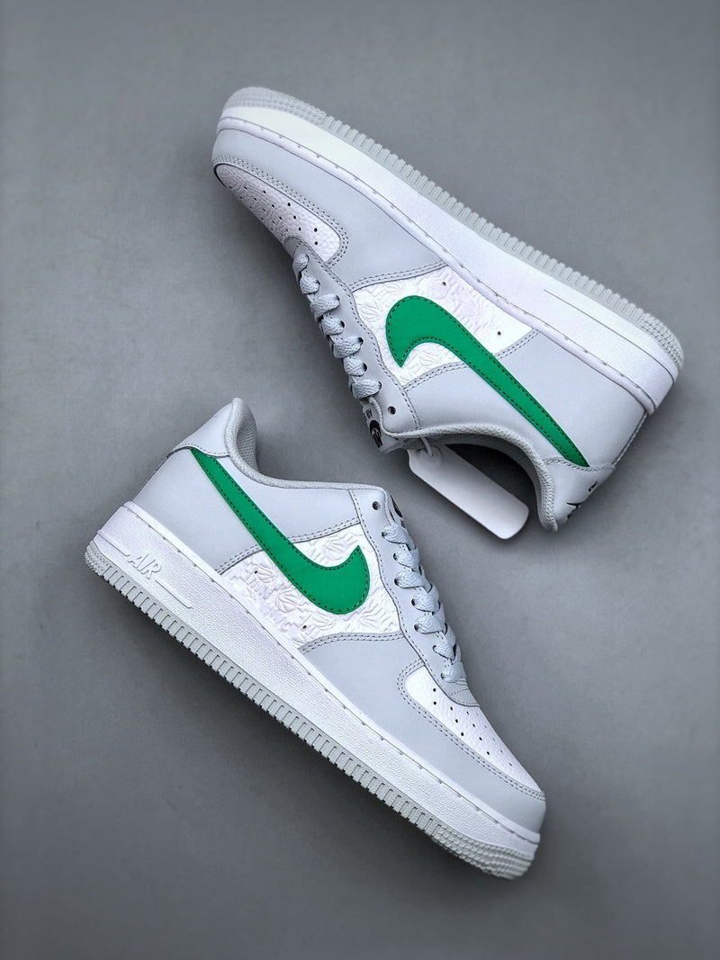 Tênis Nike Air Force 1 Low Green Swoosh - Rei da Pelada