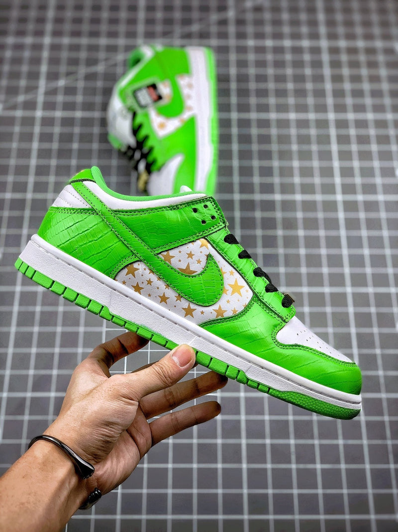 Tênis Nike SB Dunk Low x Supreme Mean Green - Rei da Pelada