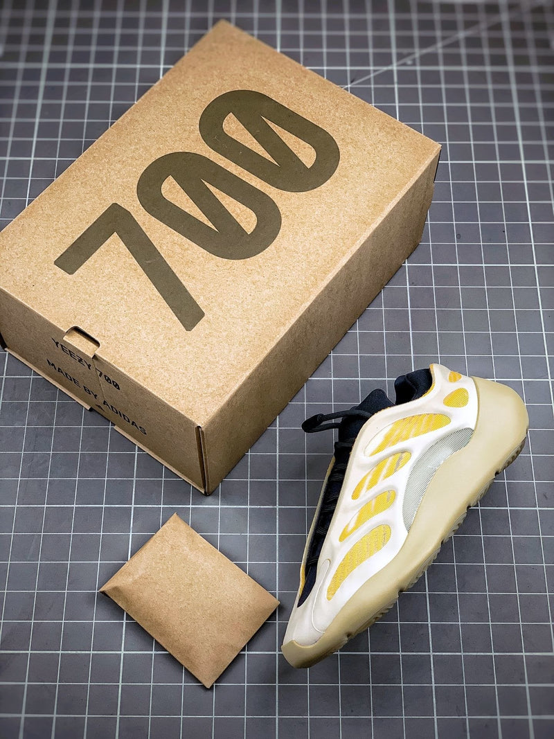 Tênis Adidas Yeezy Boost 700 V3 Srphym - Rei da Pelada