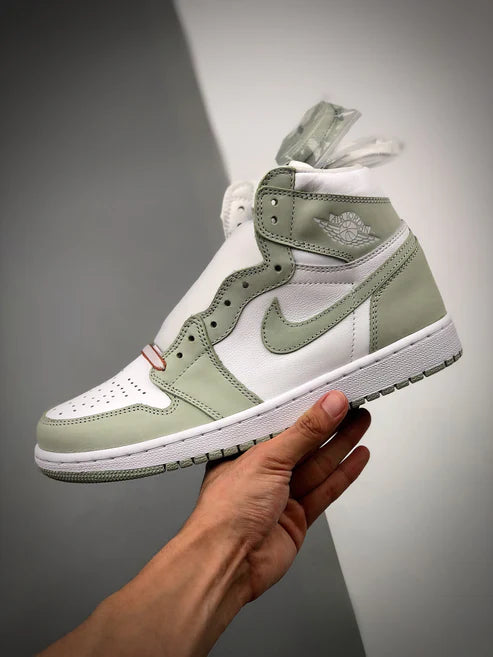 Tênis Nike Air Jordan 1 High "Seafoam" - Rei da Pelada