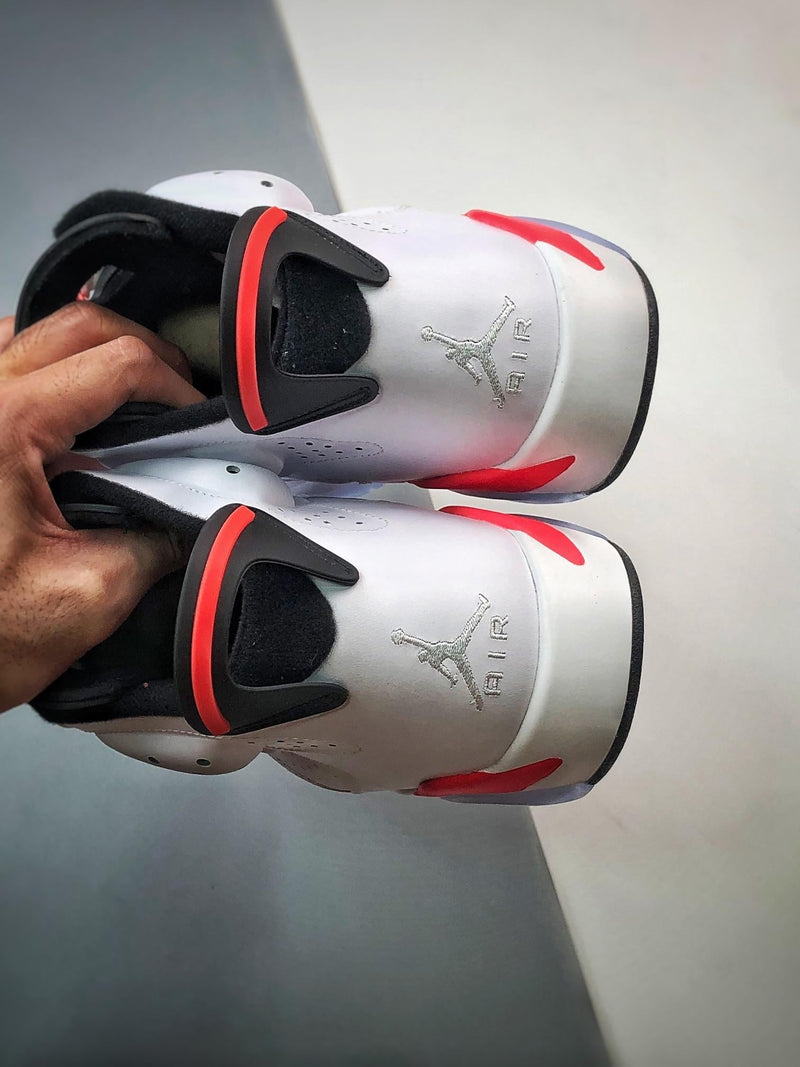 Tênis Nike Air Jordan 6 Retro "Infrared White" - Rei da Pelada