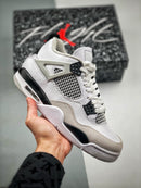 Tênis Nike Air Jordan 4 "Military Black" - Rei da Pelada