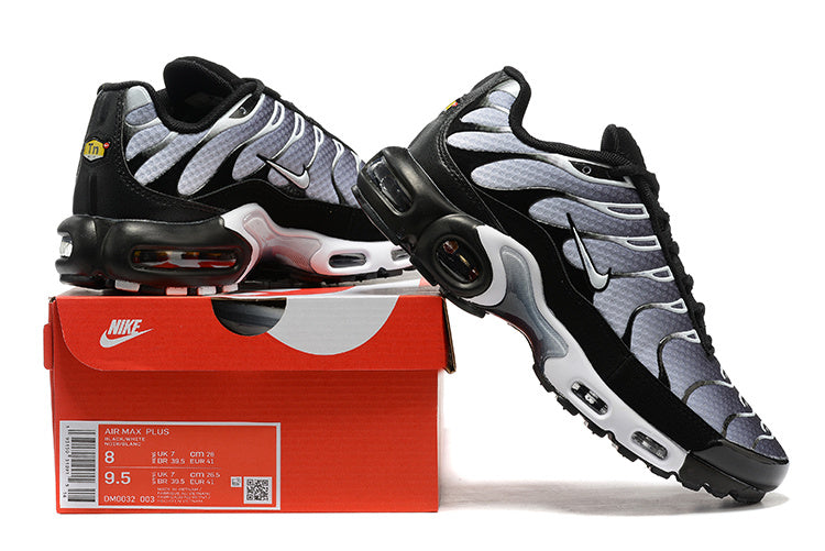 Tênis Nike Air Max Plus Tn Black Metallic - Rei da Pelada