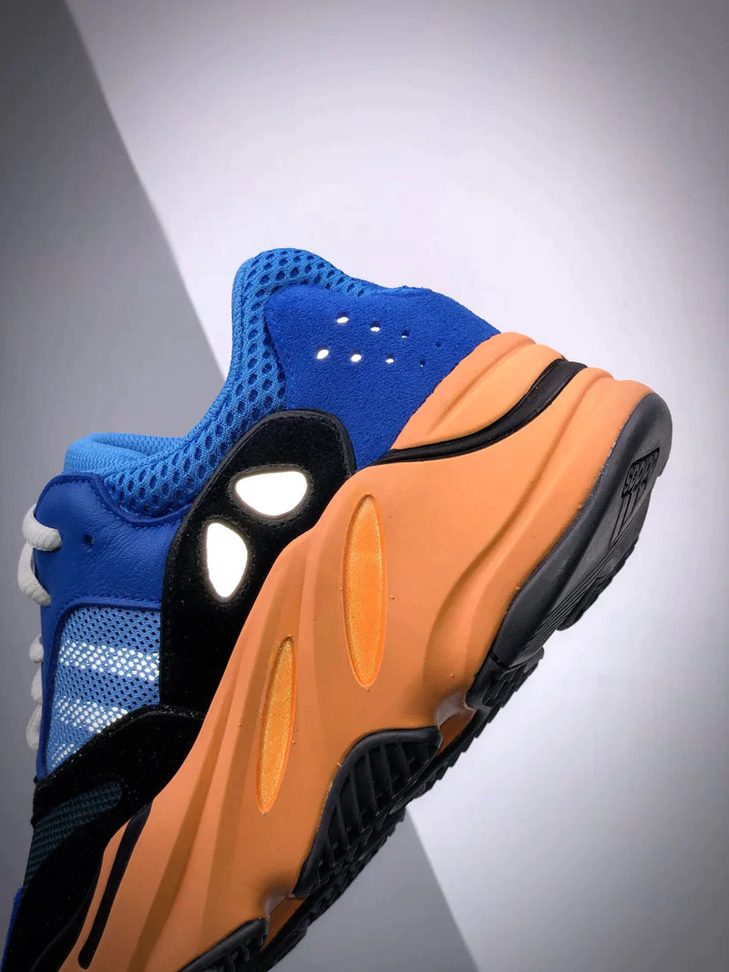 Tênis Adidas Yeezy Boost 700 V1 Bright Blue - Rei da Pelada